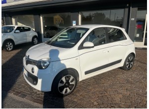 RENAULT TWINGO LOVELY 1000 BENZINA /GPL 70 CV EURO 6C RENAULT TWINGO LOVELY 1000 BENZINA /GPL 70 CV EURO 6C
